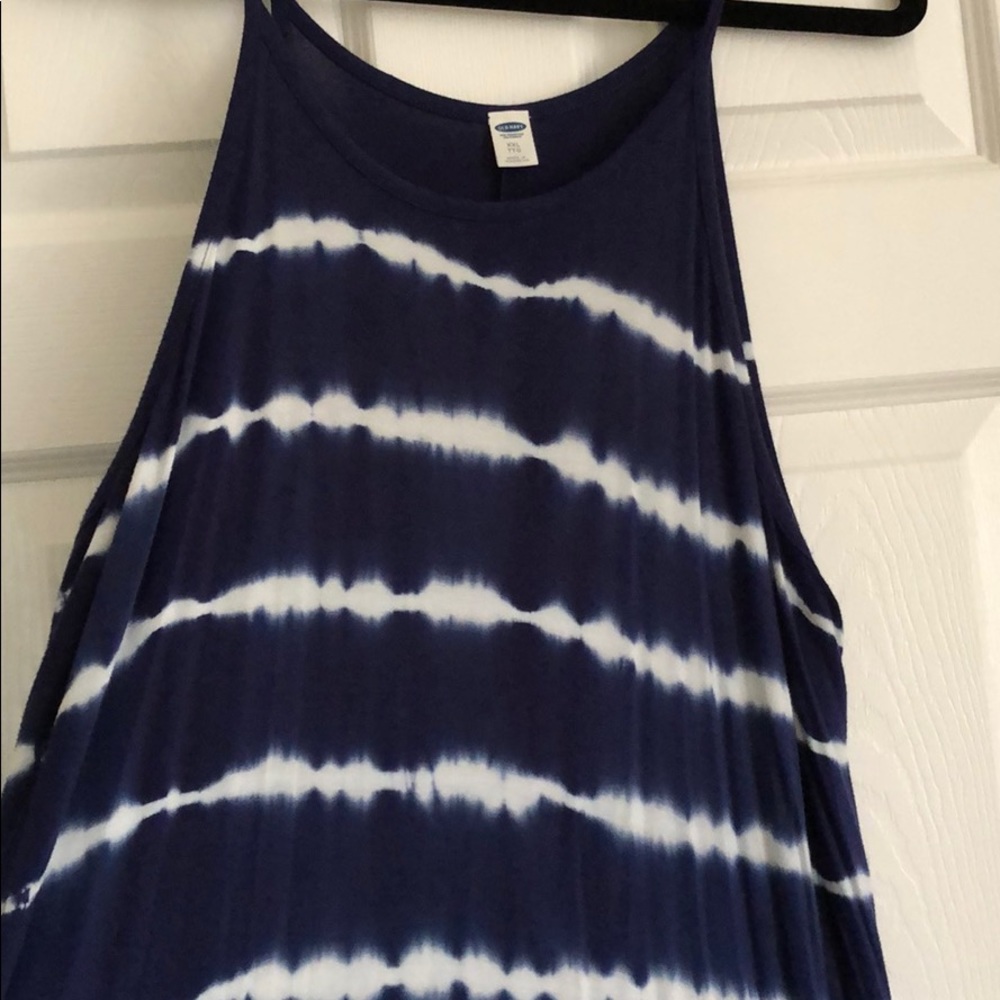 Dress - Picture 4 of 5